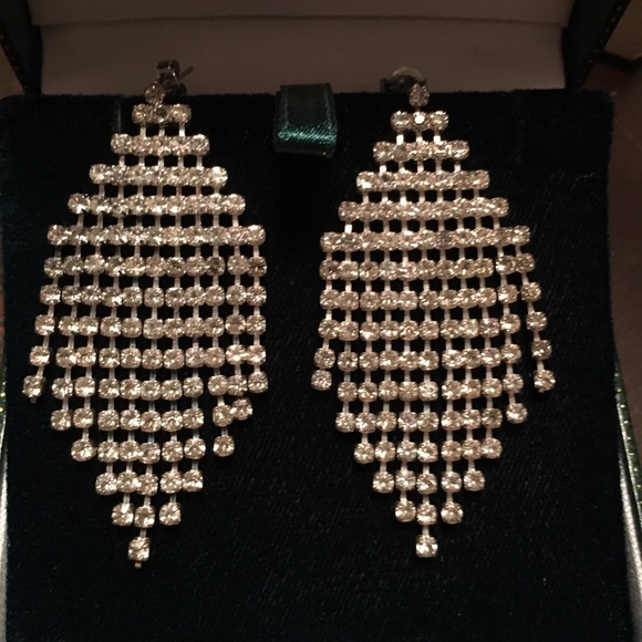 Jewelry - 1930’s dangle diamond rhinestone earrings